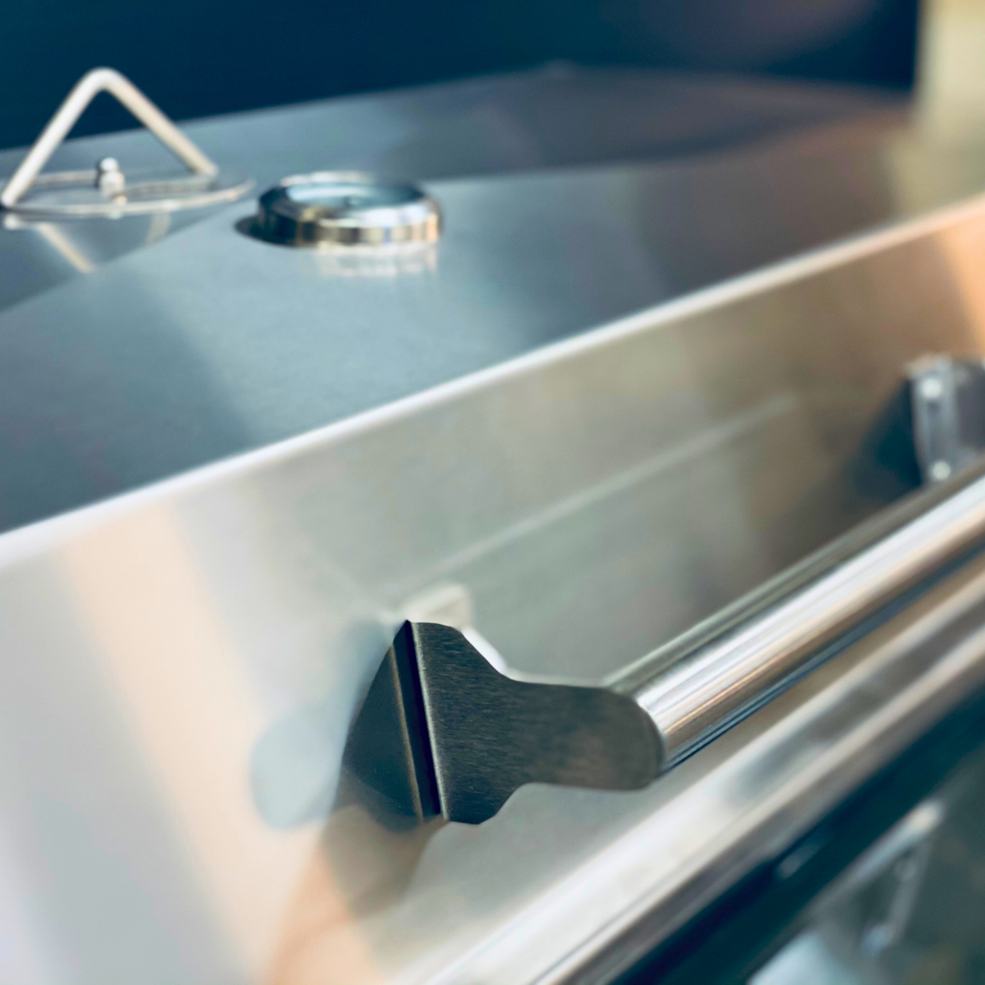 Roths™ Rostfria Kolgrill